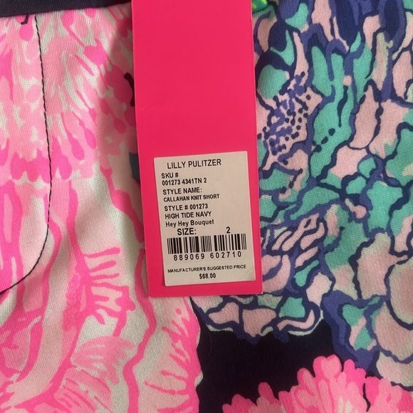 Lilly Pulitzer Callahan Knit Short. Size 2. - Picture 7 of 8